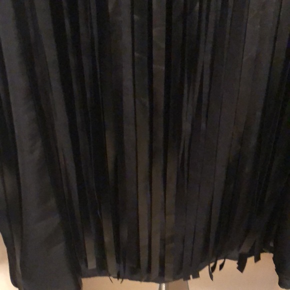 Top - Picture 3 of 8